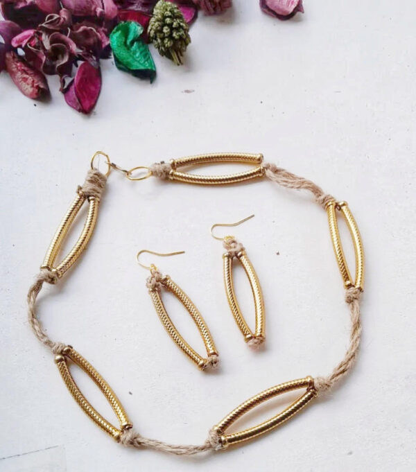 jute with brass hoop necklace set