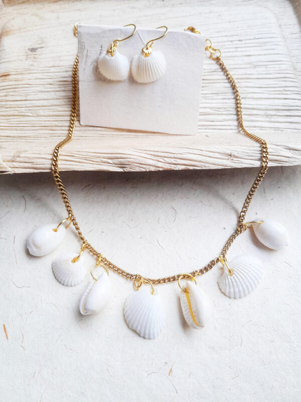 sea shell hangings necklace